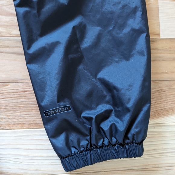 The North Face Rain Coat - Picture 6 of 12